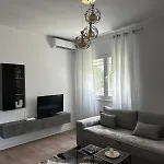 Elegant Near The Center And Stadium Apartman