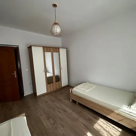 Elegant Near The Center And Stadium * Tirana